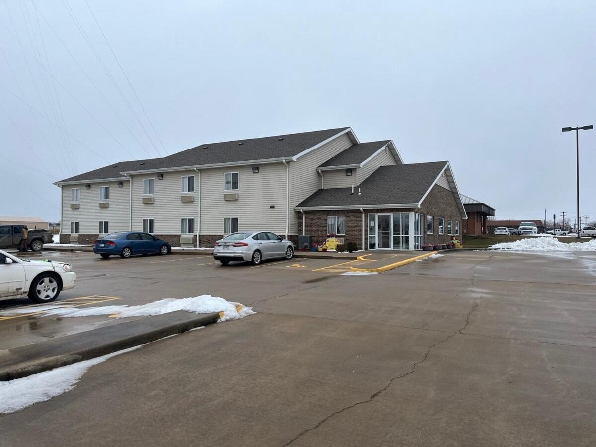 Country Haven Inn Burlington Екстериор снимка
